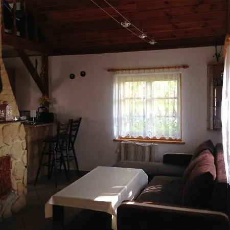 Zakatek Kliczkow بيت للعطل Osiecznica (Boleslawiec)